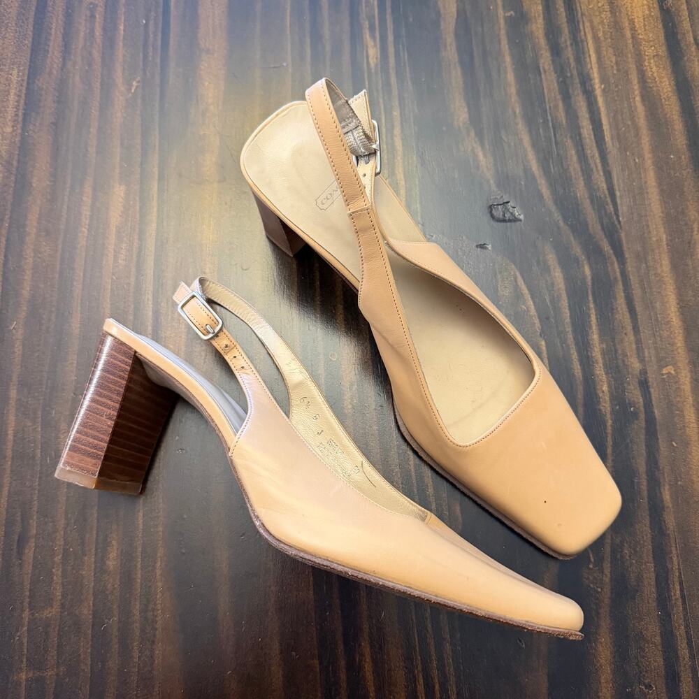 Vintage Coach Slingback Nude Heels Women's 6.5